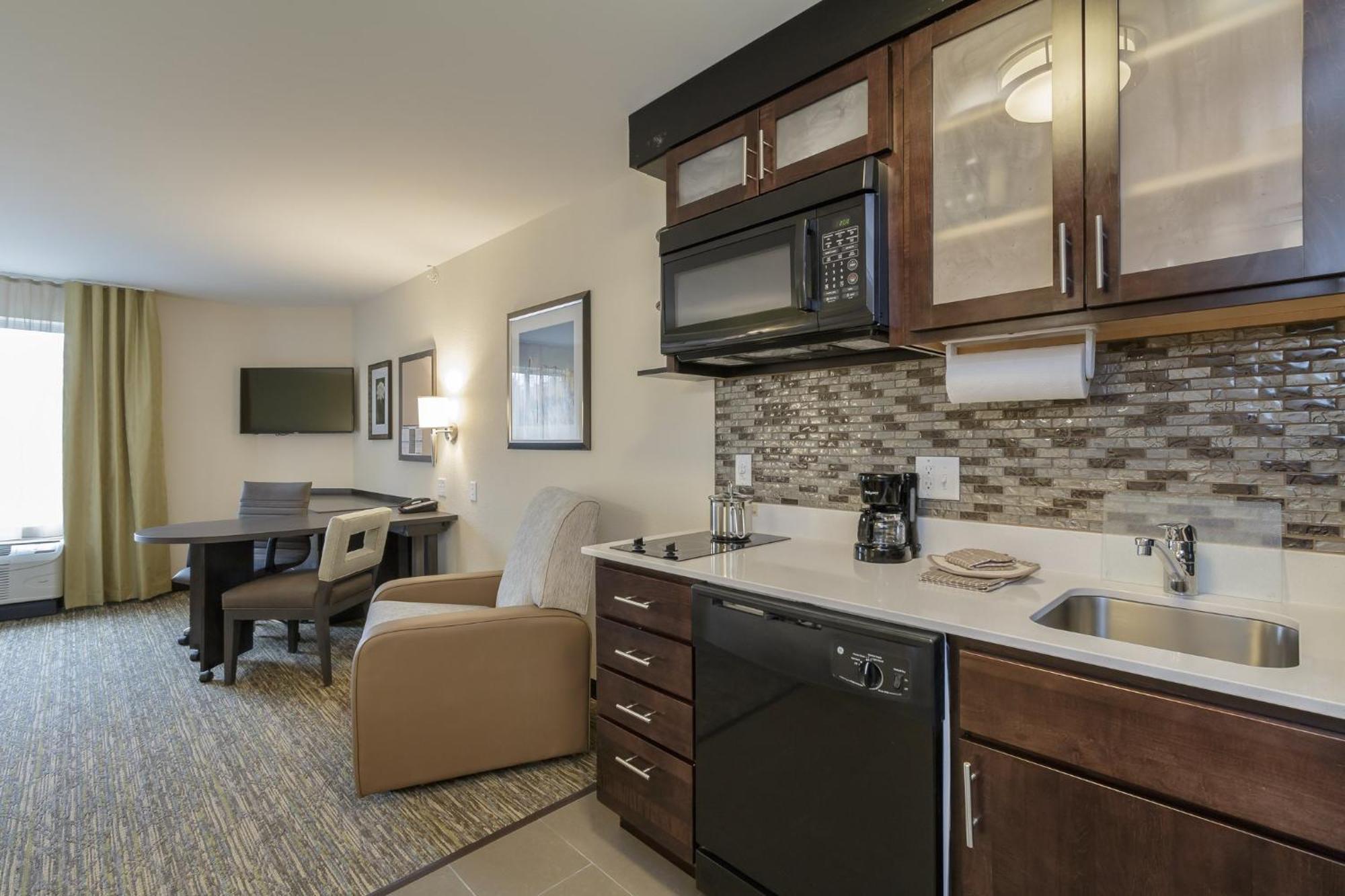 Candlewood Suites Mishawaka By Ihg Esterno foto