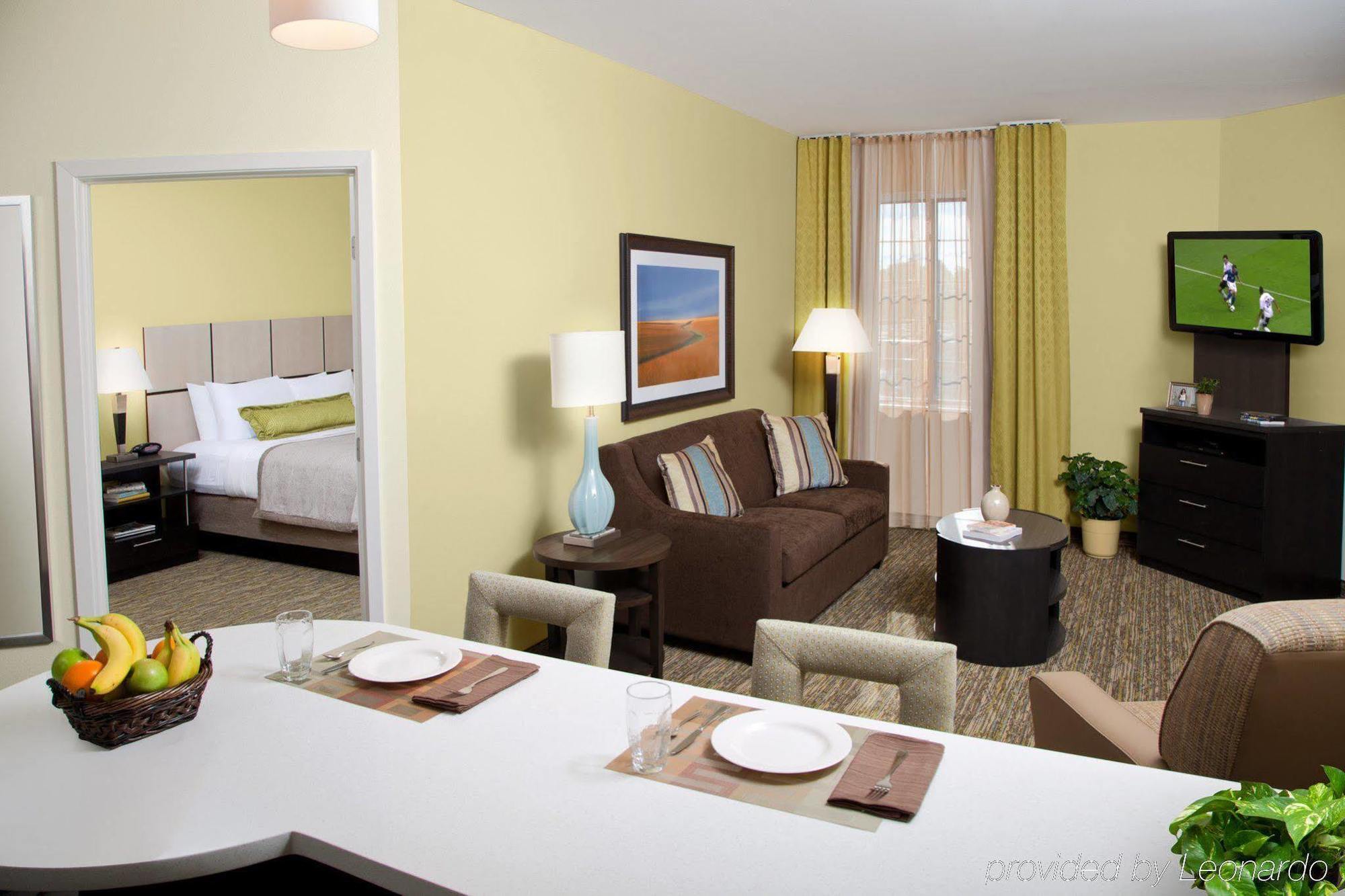 Candlewood Suites Mishawaka By Ihg Esterno foto